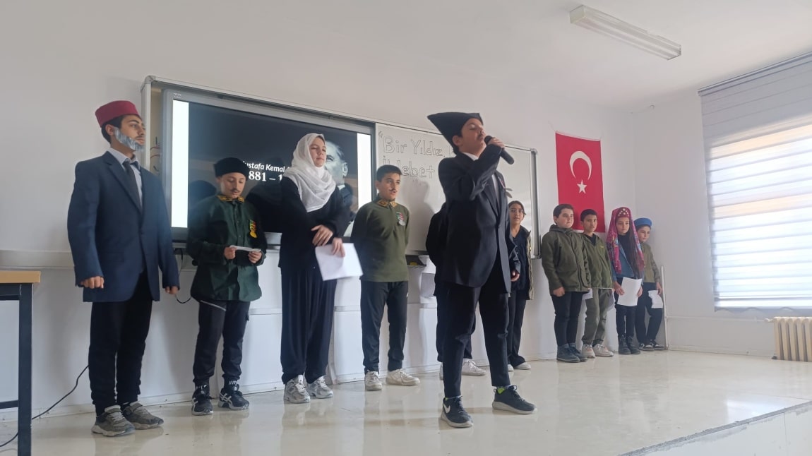 12 Mart İstiklal Marşının Kabulü ve Mehmet Akif Ersoy´u Anma Günü Okul Programı